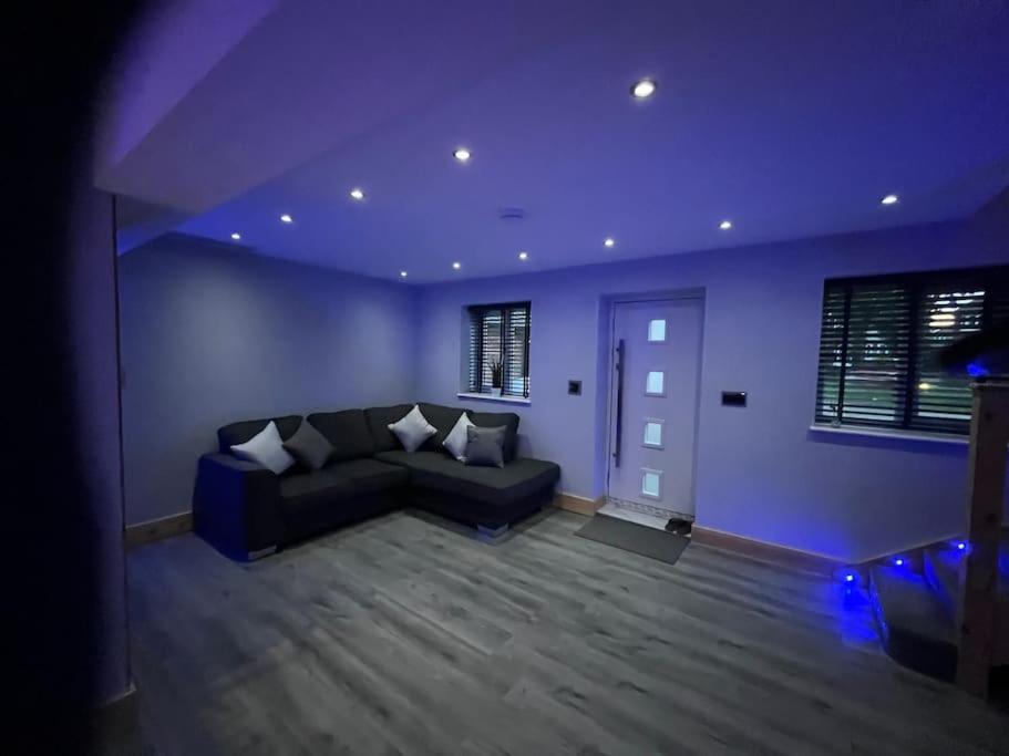 Appartement Entire Two Bedroom & Free Parking Nottingham
