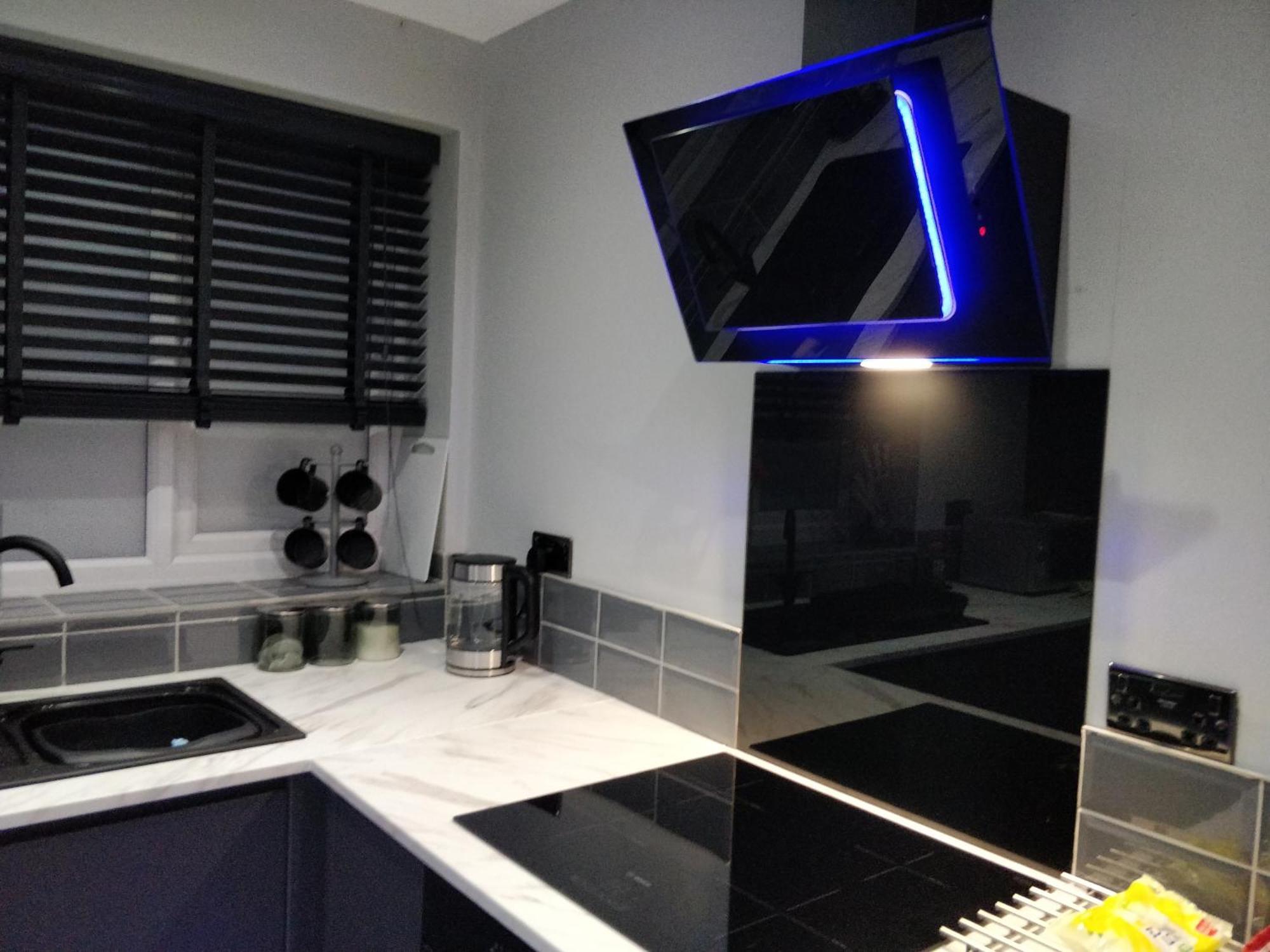 Entire Two Bedroom & Free Parking Appartement Nottingham